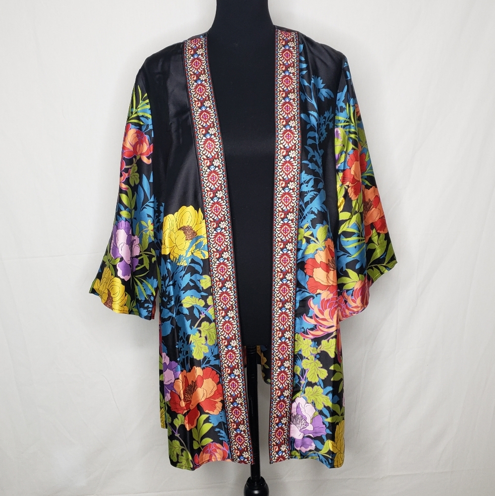 Susan Graver Satin Embroidered Floral Kimono Cardigan Size L Bohemian Asian